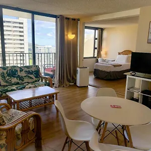 Waikiki Banyan 2111a Apartment